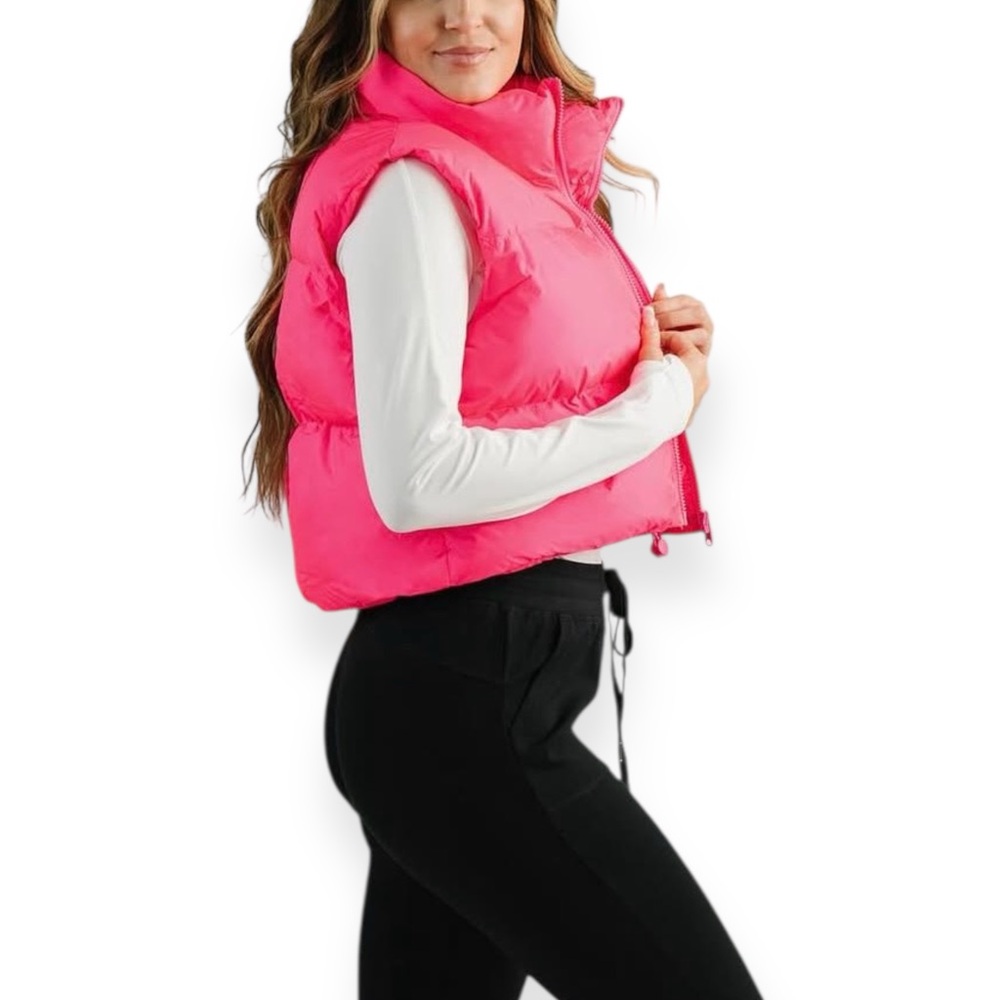 ZYIA hot pink cropped puffer vest Size Medium ZYIA elevate puffer vest - Picture 2 of 9